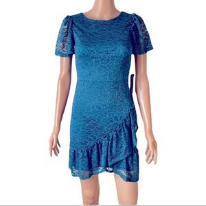 NWT City Vibe Lace Dress Sz 1